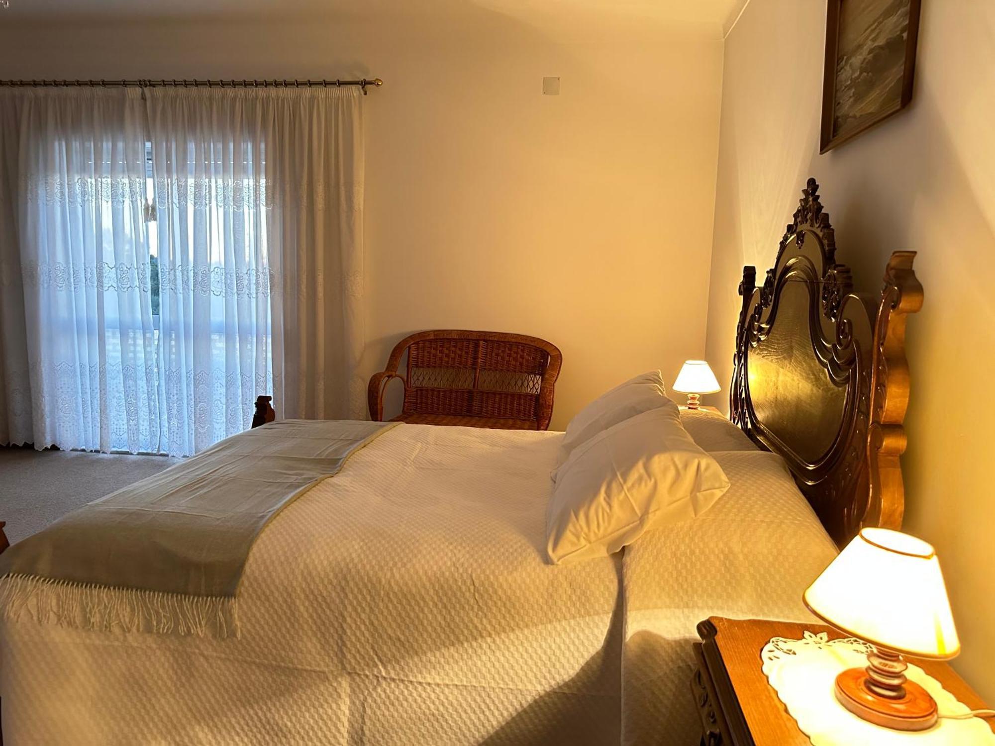 Villa Mendes Oliva Алмейда Екстериор снимка